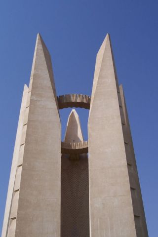 蘇埃友誼紀念碑