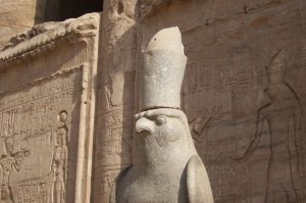 霍魯斯神廟(老鷹神)